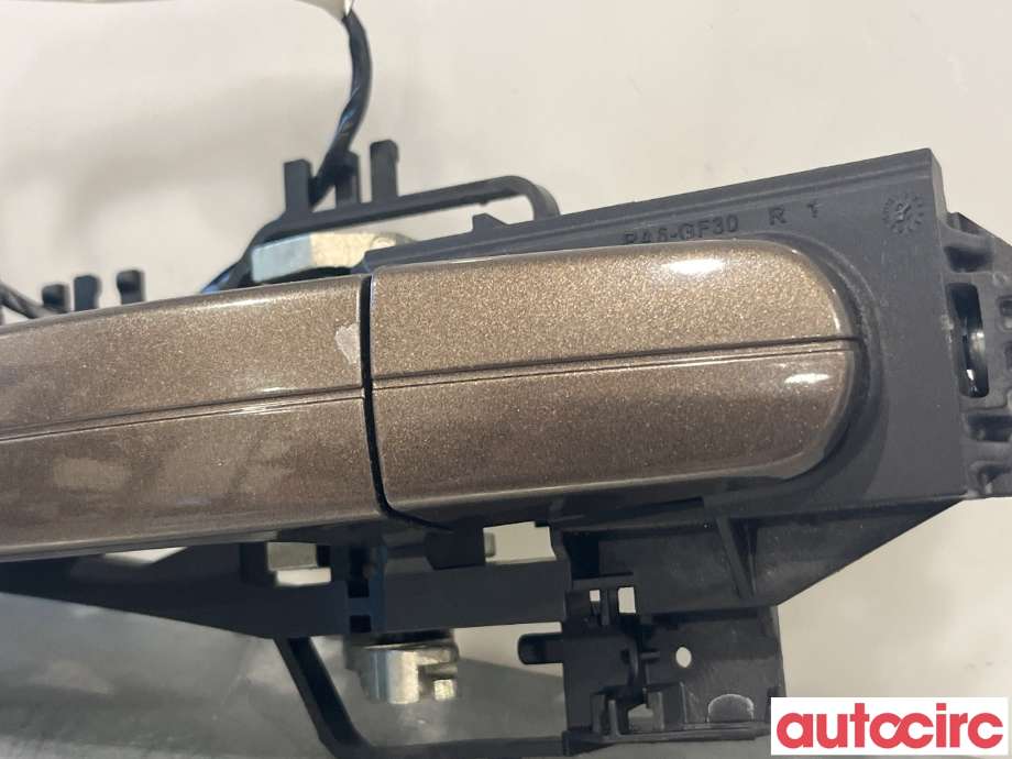 Dørhåndtak utv høyre bak til Ford C-Max 2015-2019 (Type II, Fase 2)  (FORD|2046987||1692933)
