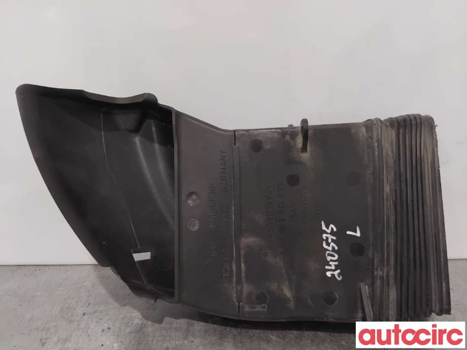 Luftslange innsug til Audi A8, 2003-2010 (Type II)  (AUDI|4E0129618Q)