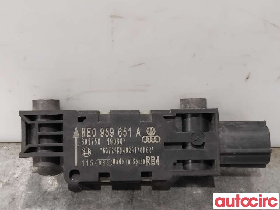 Airbag sensor venstre til Audi A8 2003-2010 (Type II) (AUDI|8E0959651A|)
