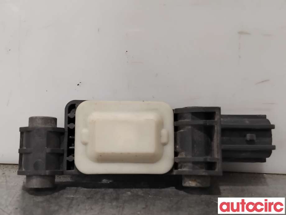 Airbag sensor høyre til Audi A8 2003-2010 (Type II) (AUDI|8E0959651A|)