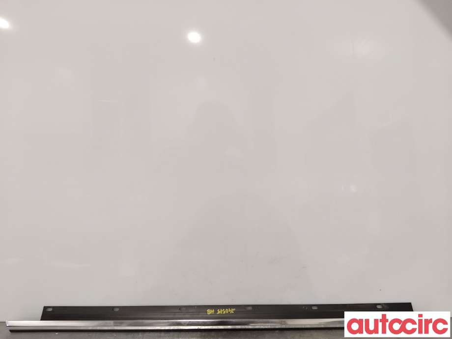 Lister til Audi A8 2003-2010 (Type II) (AUDI|4E0853764G|)