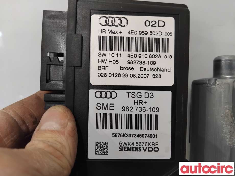 Ruteheis høyre bak til Audi A8 2003-2010 (Type II) (AUDI|4E0959802D|982738-109)