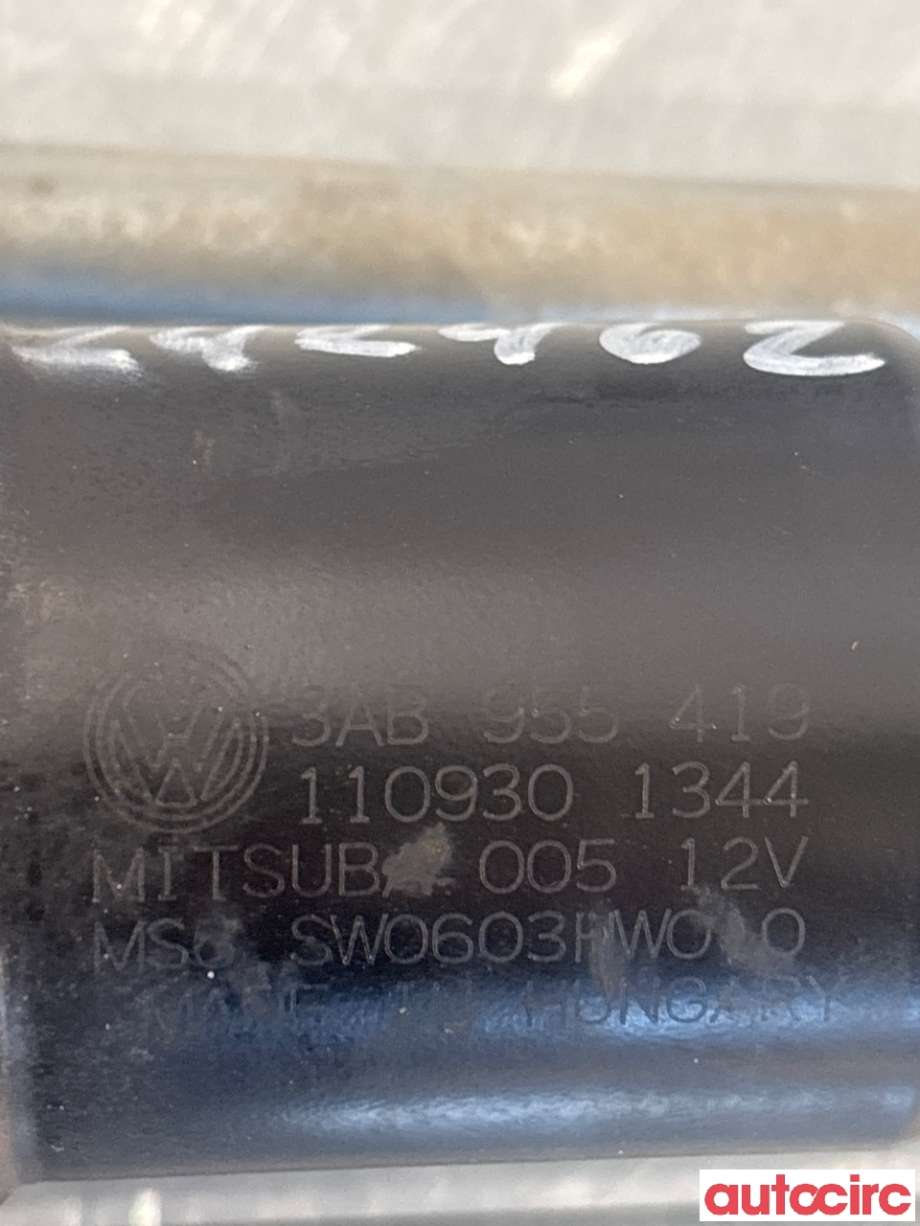 Viskermotor frontrute til VW Passat 2011-2015 (B7) (B7) (VOLKSWAGEN|3AB955023A||3AB955419)