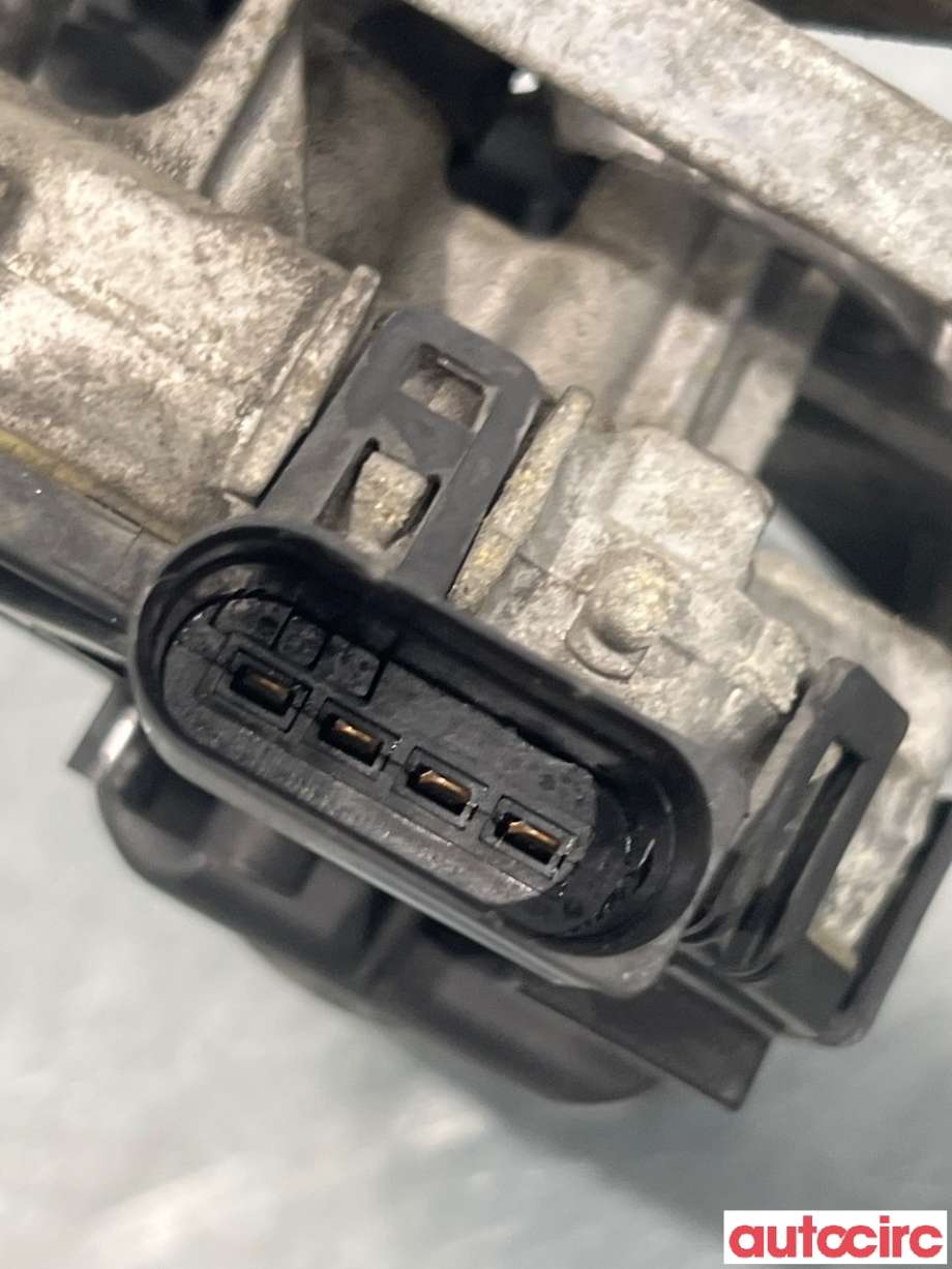 Viskermotor frontrute til Ford Mondeo 2011-2014 (Type IV, Fase 2) (FORD|1694757|0390243069|7S71-17508-AB)