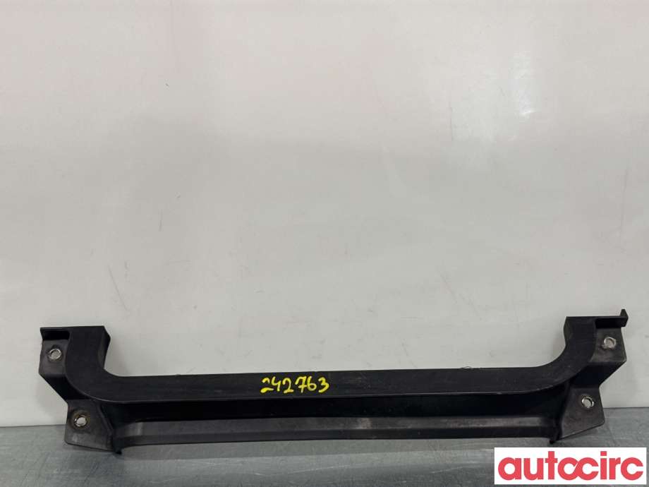 Diverse deler til Toyota Hiace, 2007-2012 (Fase 3) (TOYOTA|1794230010)