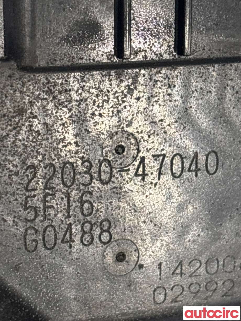 Spjeldhus til Toyota Yaris 2014-2020 (Type III, Fase 2) (TOYOTA|2203047040||22030-47040)