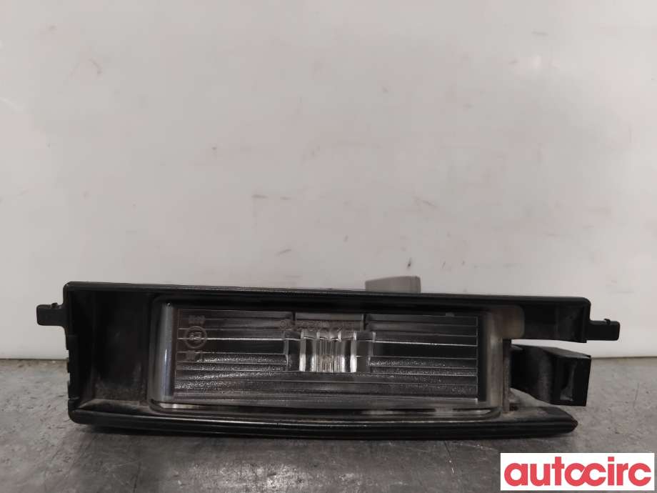 Skiltlys til Toyota Corolla 2019-->> (TOYOTA|8127002230|)