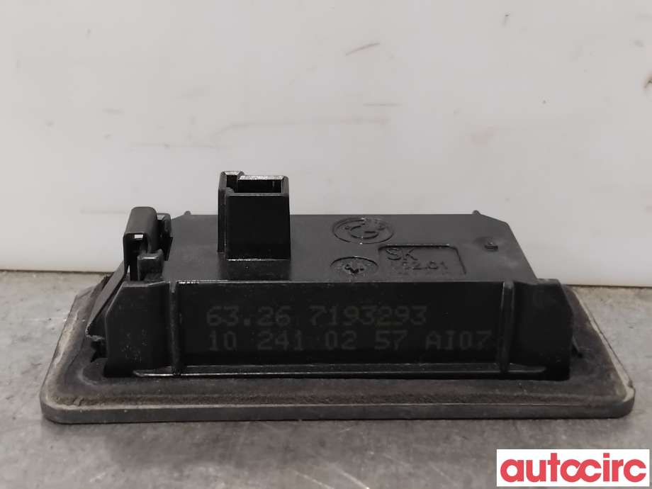 Skiltlys til BMW 3-Serie 2005-2011 (E90/E91/E92/E93) (E90/E91/E92/E93) (BMW|63267193293|)