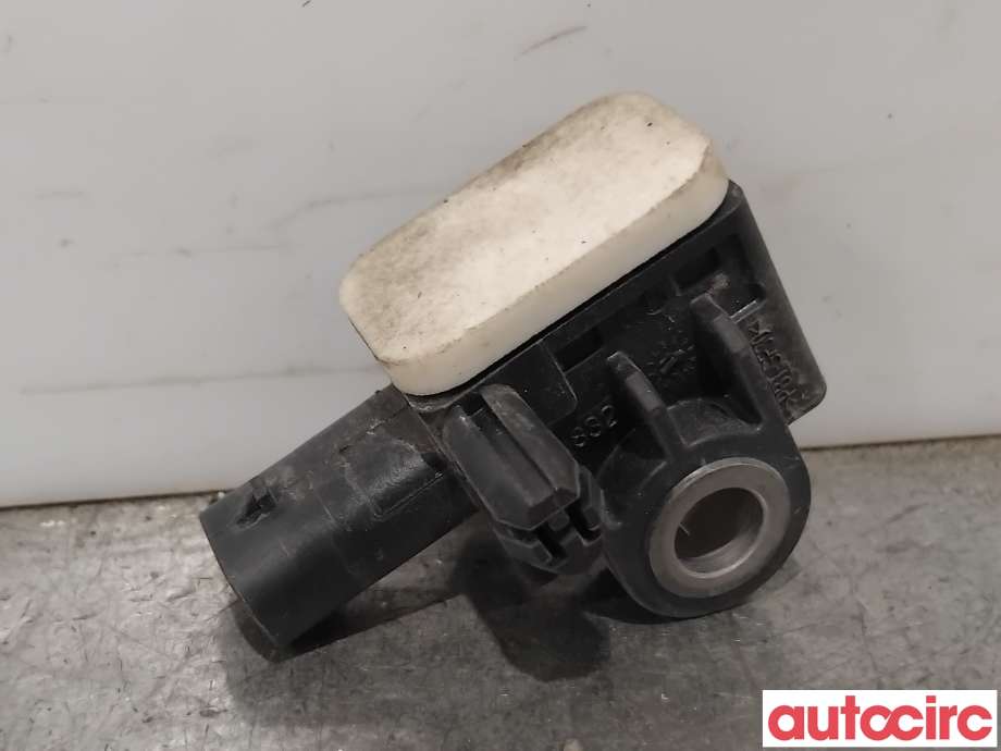 Airbag sensor venstre til Mercedes A-Klasse 2012-2018 (W176) (W176) (MERCEDES|A1668210151|)