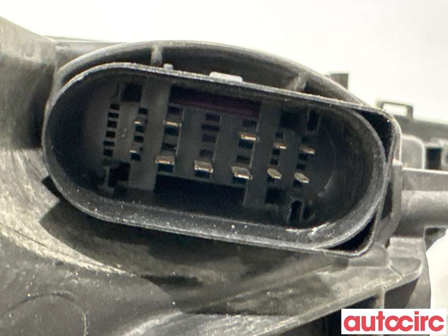 Frontlykt venstre halogen til Audi A4 2007-2014 (Type IV) (B8) (B8) (AUDI|8K0941043||8K0941005)