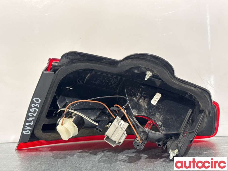 Baklykt venstre indre til Ford Mondeo 2011-2014 (Type IV, Fase 2) (FORD|1764010||BS71-13A603-BE)