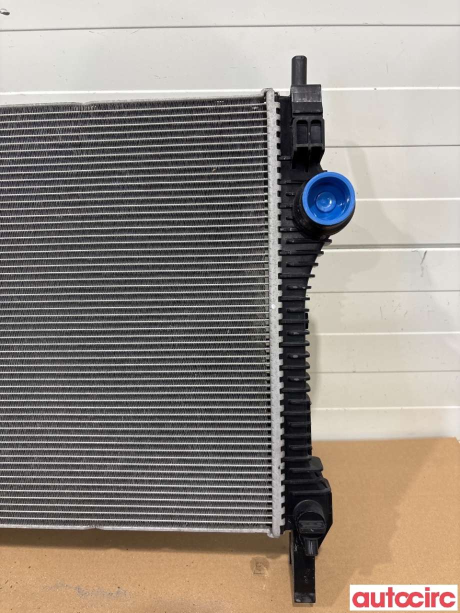Radiator (automat gir) til Volvo XC60 2017-->> (Type II)  (VOLVO|31410895|)