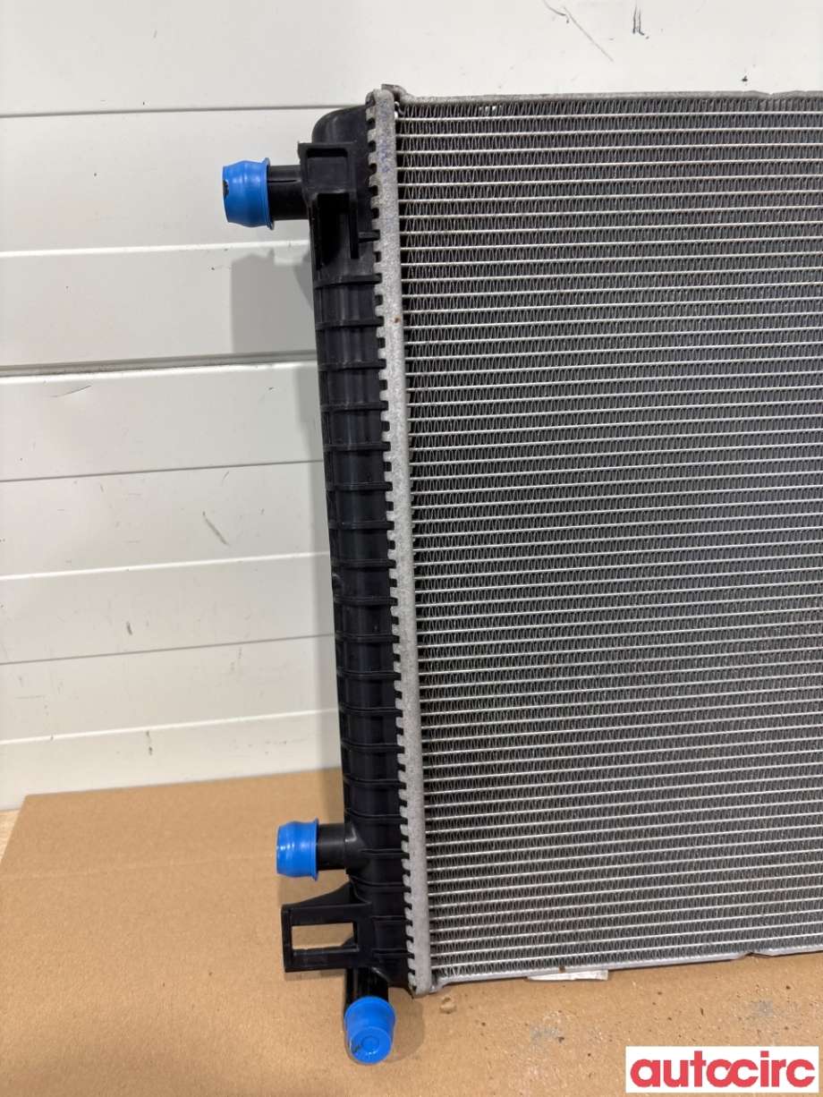 Radiator (automat gir) til Audi e-tron 2018-->>  (AUDI|4KE121251B|)