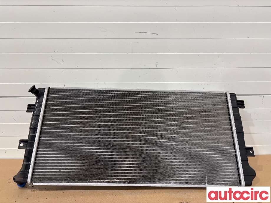 Radiator (automat gir) til XPeng G3, 2021-->>  (XPENG|NO NUMBER)