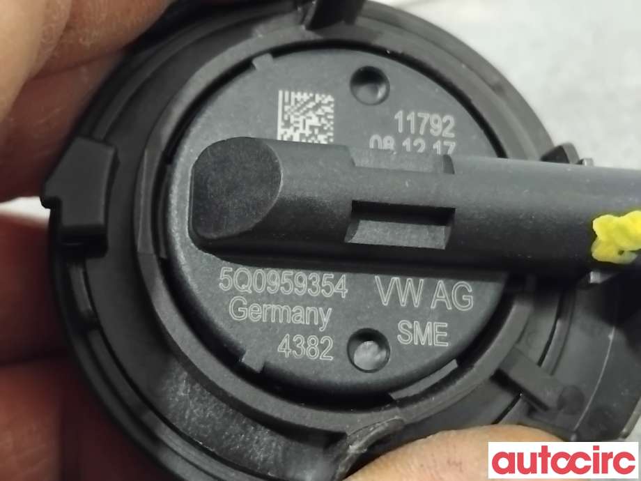 Airbag sensor høyre til VW e-Golf 2017-2020 (Fase 2) (VOLKSWAGEN|5Q0959354|)