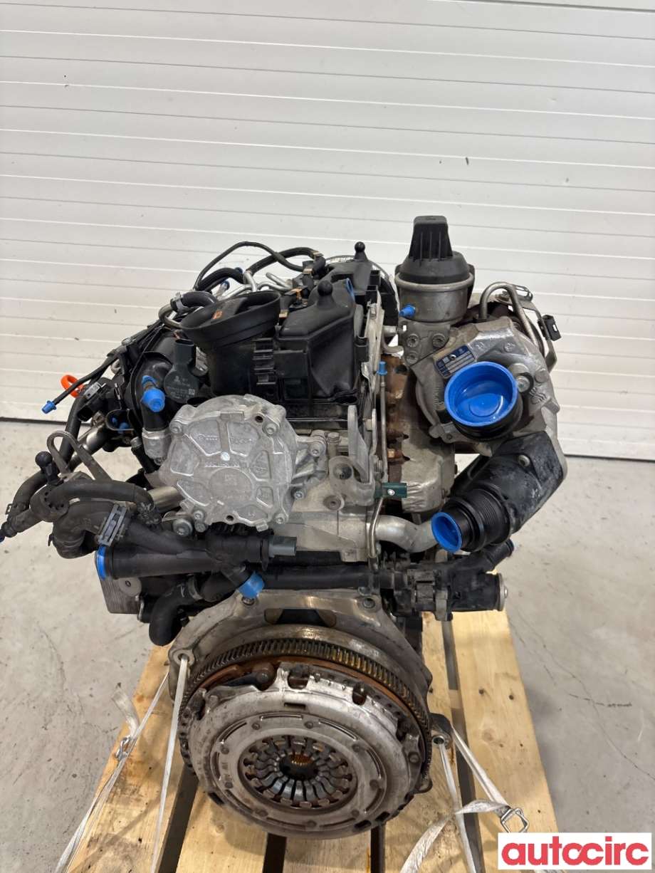 Motor diesel til VW Passat 2011-2015 (B7) (B7) (VOLKSWAGEN|03L100090J|CFFB)