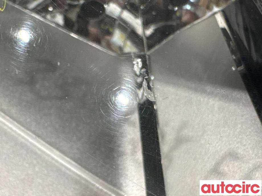 Frontlykt høyre halogen til Mitsubishi Outlander 2015-->> (Type III, Fase 2) (MITSUBISHI|8301C864|)