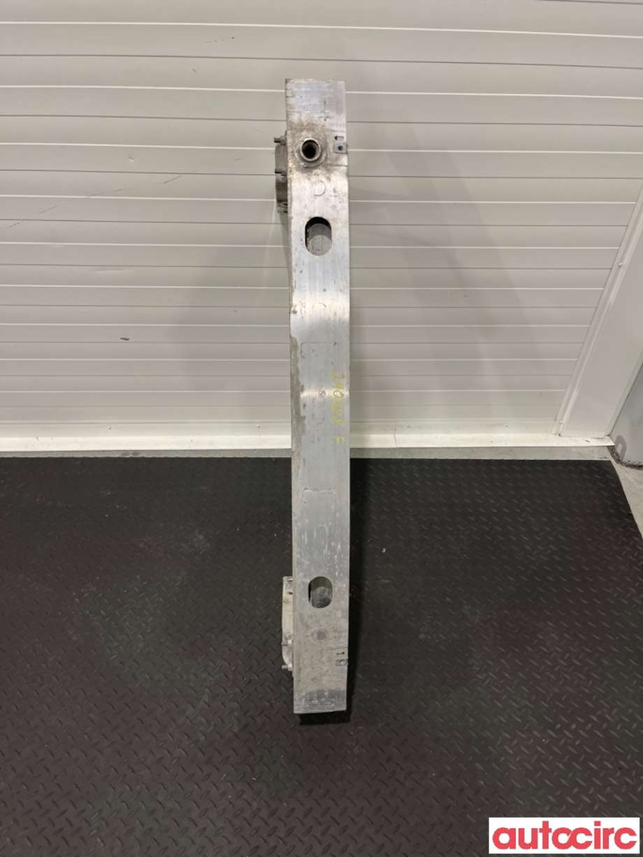 Støtfangerforsterkning foran til BMW X3, 2010-2017 (F25) (F25) (BMW|51117371990)