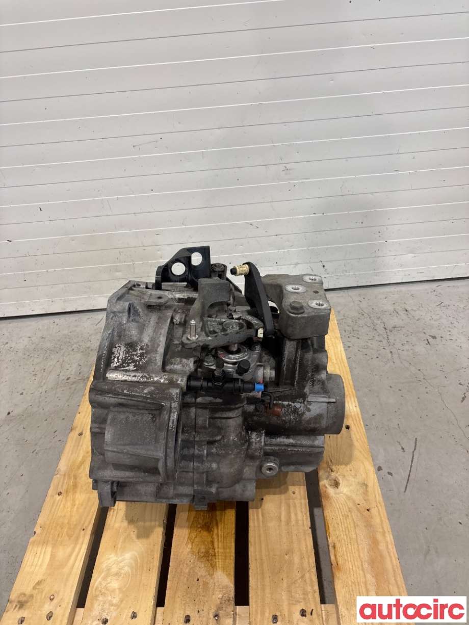 Girkasse manuell 6-trinn til VW Golf V, Combi 2003-2008  (VOLKSWAGEN|02Q300011CA|KNQ|)
