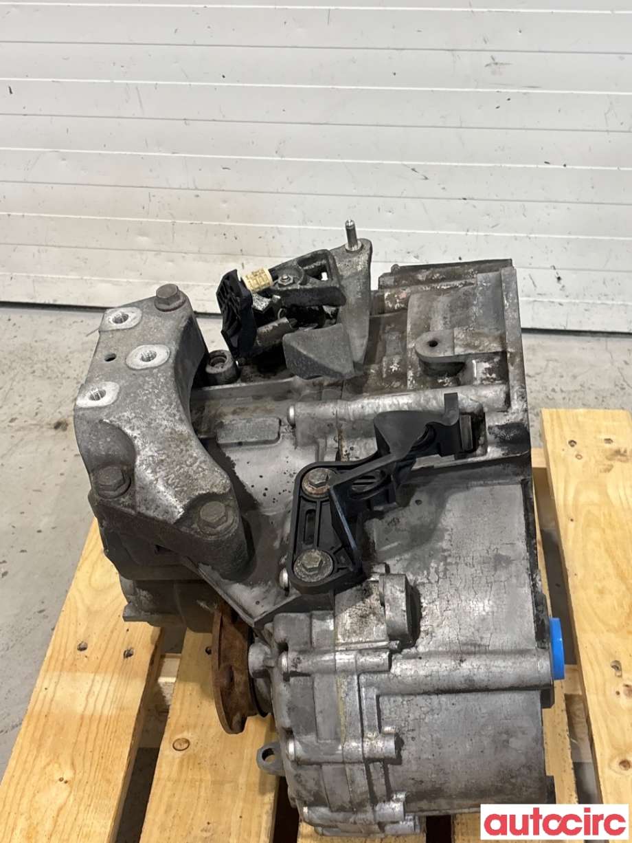 Girkasse manuell 6-trinn til VW Golf V, Combi 2003-2008  (VOLKSWAGEN|02Q300011CA|KNQ|)