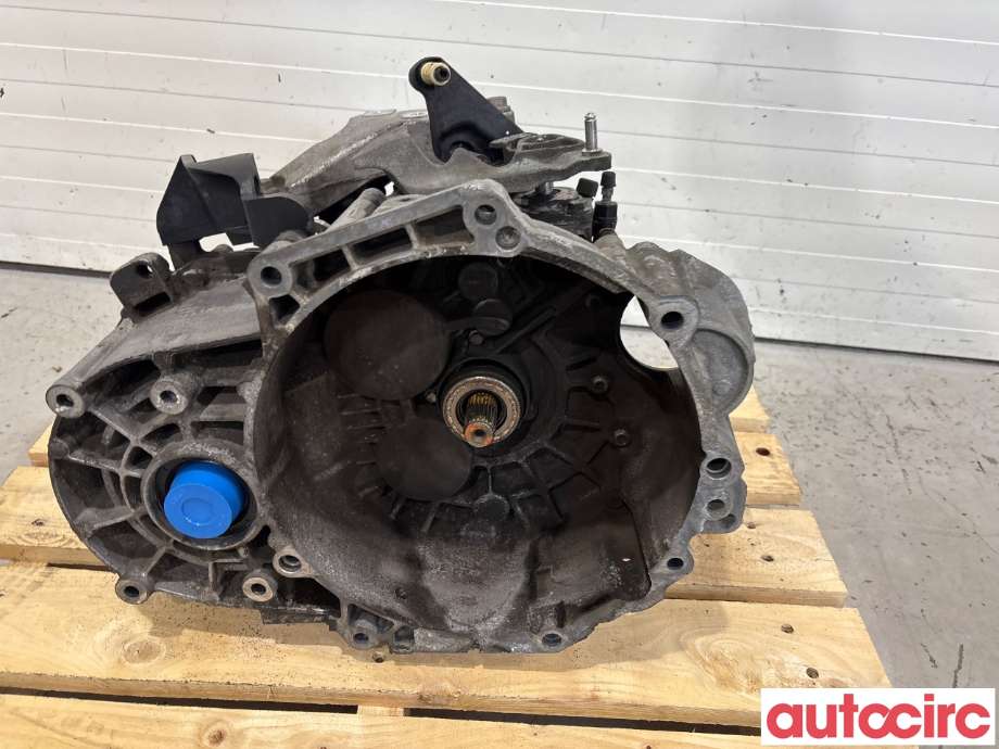 Girkasse manuell 6-trinn til VW Golf V, Combi 2003-2008  (VOLKSWAGEN|02Q300011CA|KNQ|)