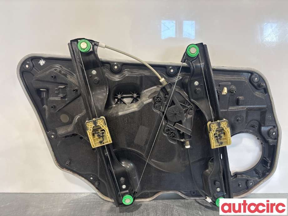 Ruteheis til Volvo XC60 2014-2017 (Type I, Fase 2) (VOLVO|30753328|)