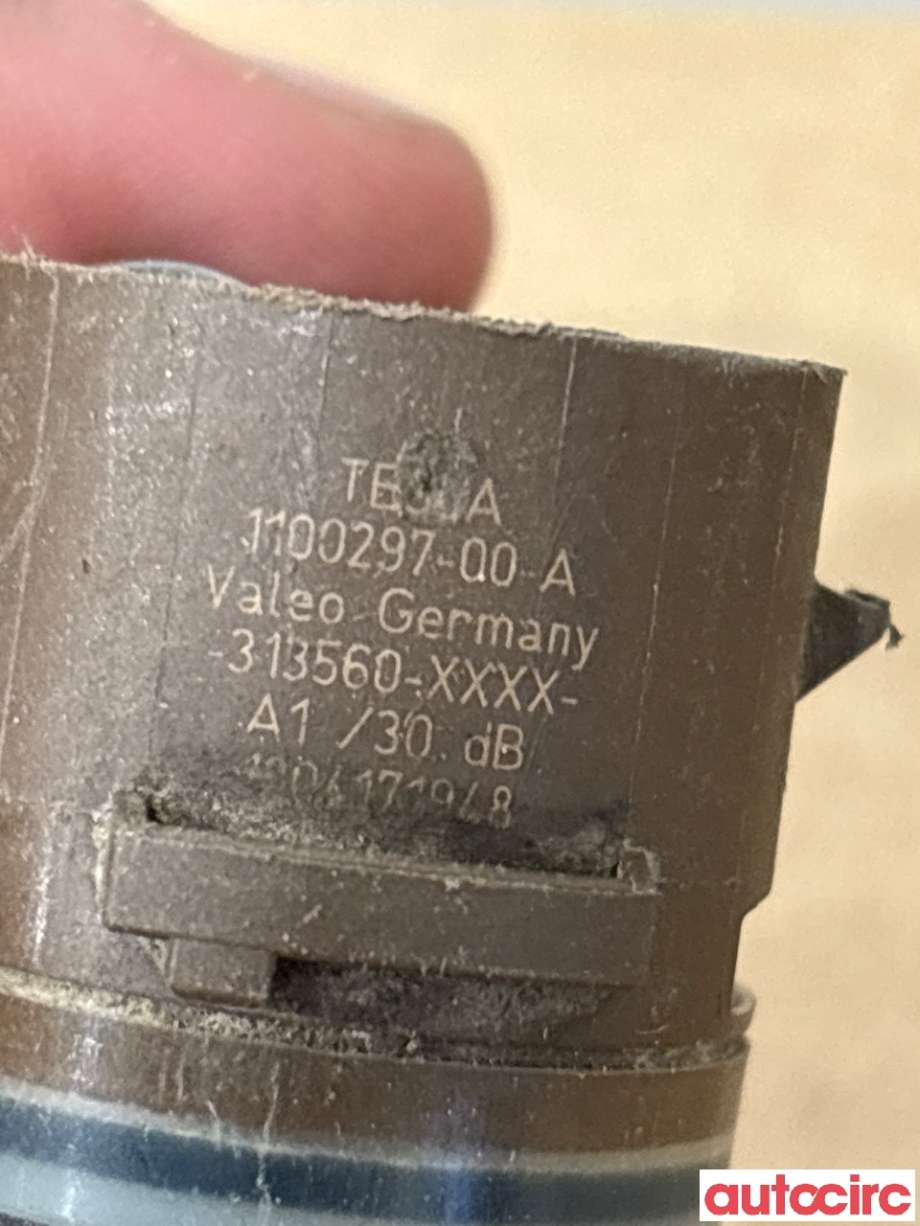 Parkeringssensor foran til Tesla Model X 2016-->> (TESLA|1100297-00-D|)