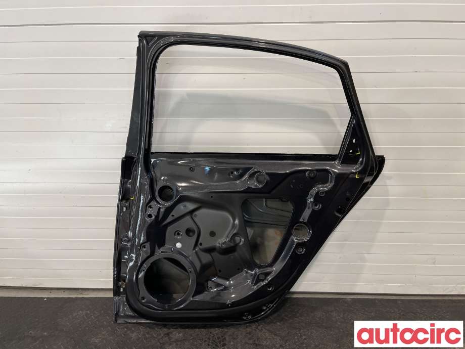 Dør høyre bak til Audi A4 2007-2014 (Type IV) (B8) (B8) (AUDI|8K5833052D)