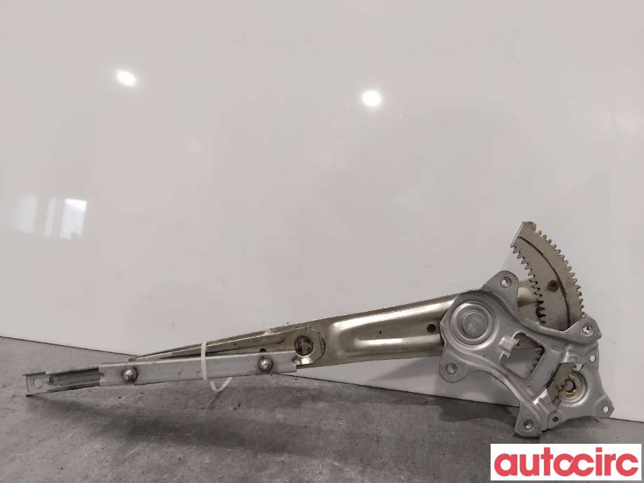Ruteheis til Mitsubishi ASX 2010-2019  (MITSUBISHI|5713A256|)