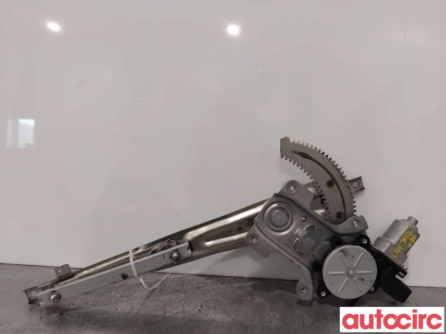 Ruteheis venstre foran til Mitsubishi Outlander 2010-2012 (Type II, Fase 2)  (MITSUBISHI|5713A085|)