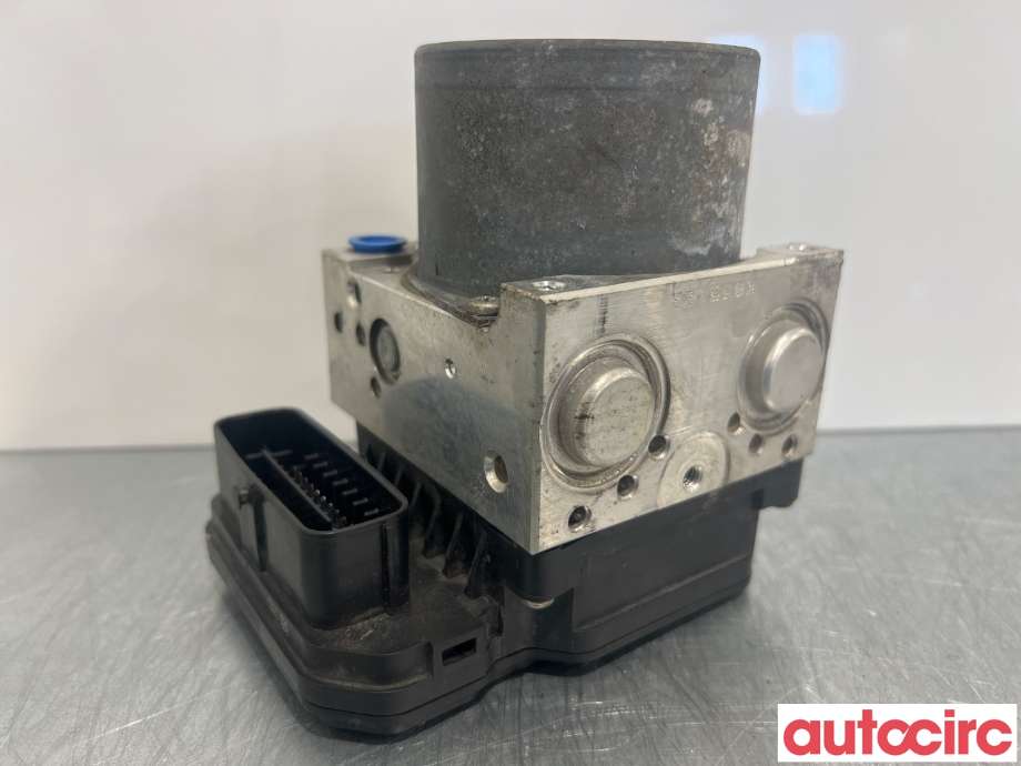 ABS sentral til Toyota Hilux, 2016-2020  (TOYOTA|4405071500)