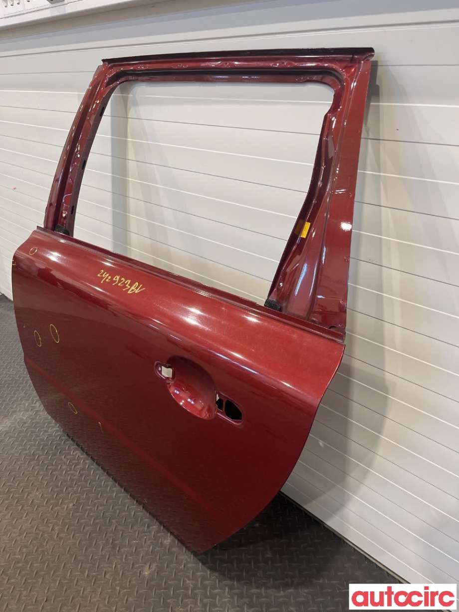 Dør venstre bak til Volvo V70 2007-2013 (Type III, Fase 1)  (VOLVO|31335625)
