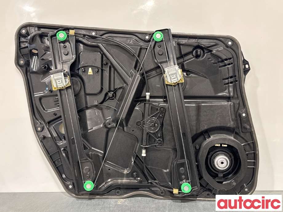 Ruteheis til Mercedes ML 2011-2015 (Fase 1) (W166) (W166) (MERCEDES|A1667201202||A1667200279)