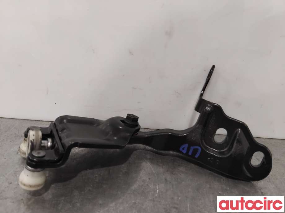 Diverse deler til Ford Transit Courier 2018-2023 (Type I, Fase 2)  (FORD|2597959||BK21-V25029-AE)