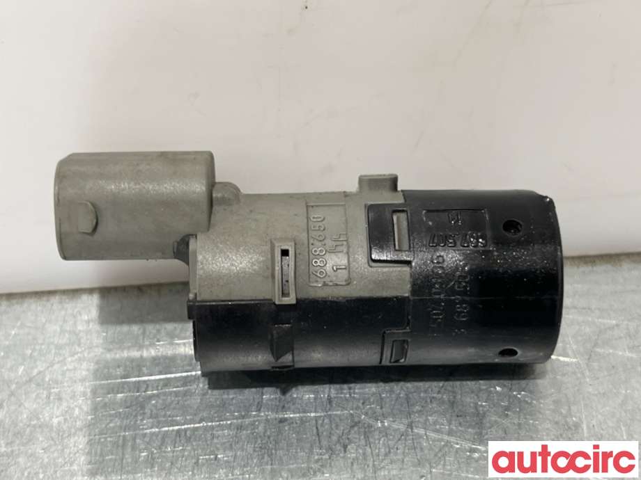 Parkeringssensor foran til BMW 5-Serie 2003-2010 (E60/E61) (E60/E61) (BMW|66202180148|6029090091|)