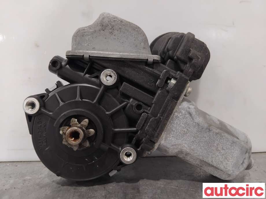 Ruteheis venstre foran til Toyota RAV4, 2013-2015 (Type IV, Fase 1)  (TOYOTA|8572042110)