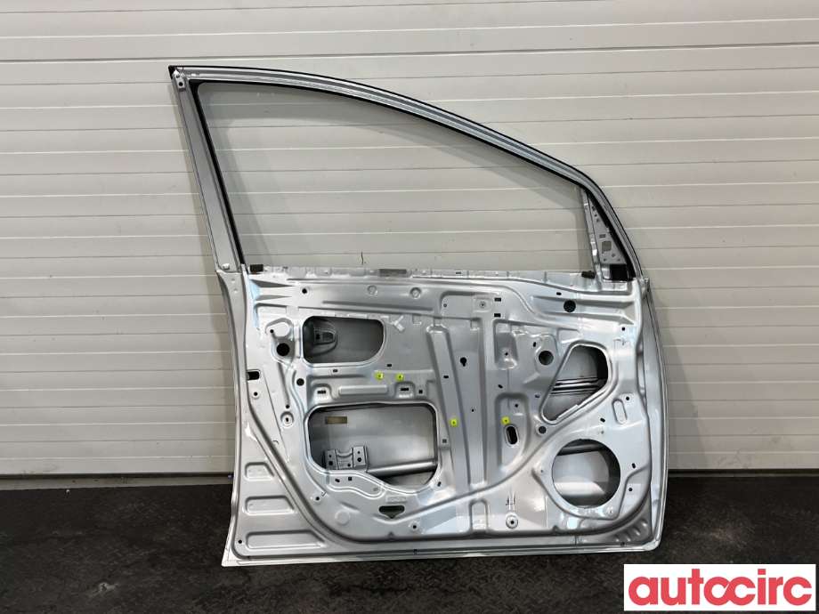 Dør venstre foran til Toyota Prius 2004-2009 (Type II) (COMBI) (COMBI) (TOYOTA|6700247040)