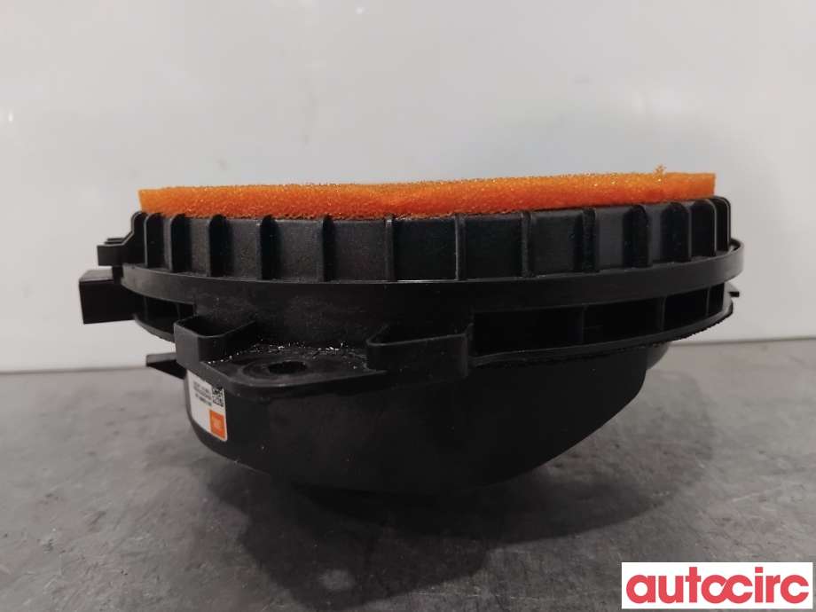 Bilstereo høyttaler til Toyota RAV4 2013-2015 (Type IV, Fase 1) (TOYOTA|861600R140|)