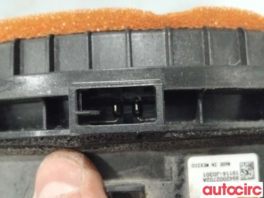 Bilstereo høyttaler til Toyota RAV4 2013-2015 (Type IV, Fase 1)  (TOYOTA|861600R110|)