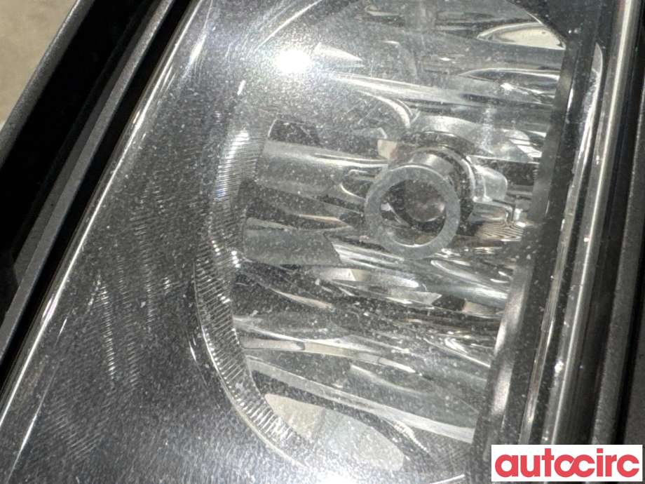 Tåkelykt høyre foran til Škoda Superb 2008-2015 (Type II)  (SKODA|3T0941702C||3T0941700C)
