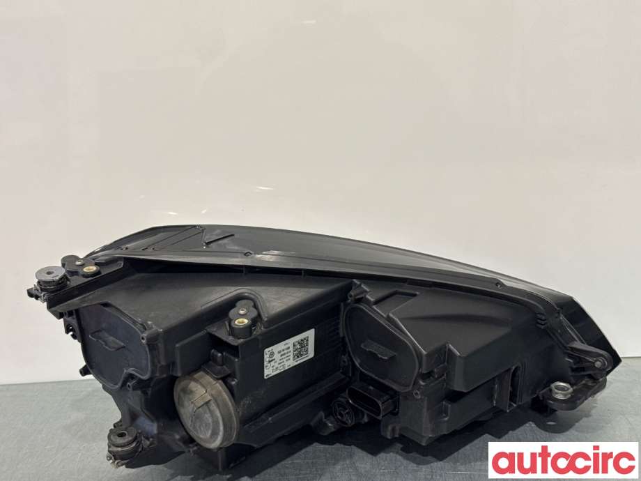 Frontlykt venstre halogen til VW e-Golf 2014-2017 (Fase 1)  (VOLKSWAGEN|5GE941773|90051014|5GE941035)