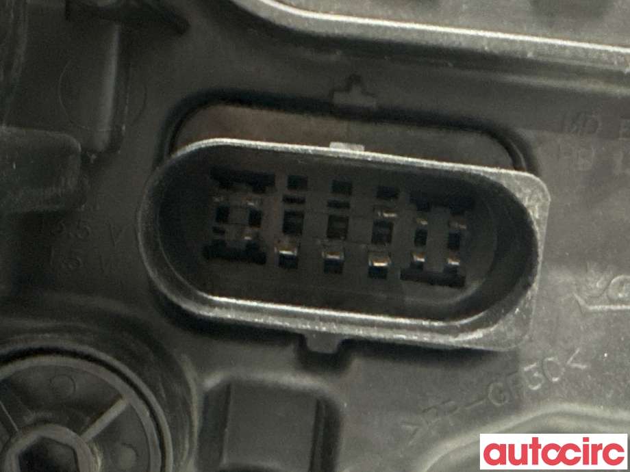 Frontlykt venstre halogen til VW e-Golf 2014-2017 (Fase 1)  (VOLKSWAGEN|5GE941773|90051014|5GE941035)