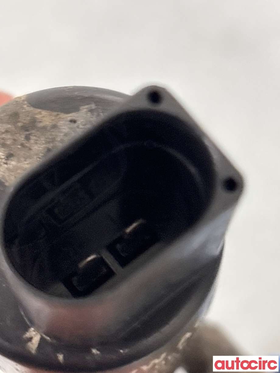 Spylerpumpe foran til VW Caddy 2010-2015 (Type III, Fase 2)  (VOLKSWAGEN|1K6955651)