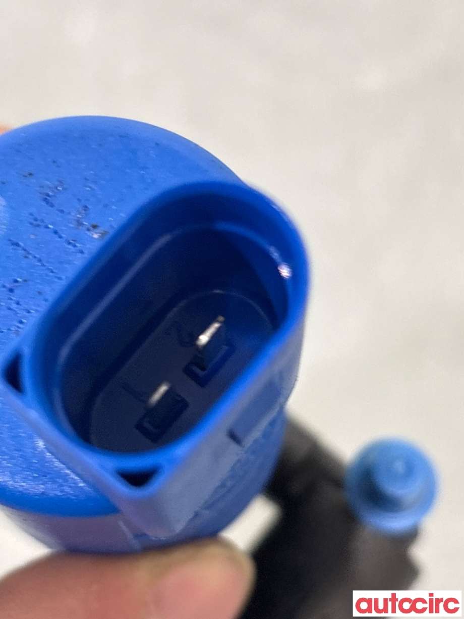 Spylerpumpe til Ford C-Max 2015-2019 (Type II, Fase 2)  (FORD|1686506|AV61-13K082-AA)