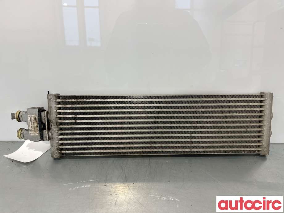 Oljekjøler til Mercedes Vito 2014-->> (W447) (W447) (MERCEDES|A4475000001|DB520002)