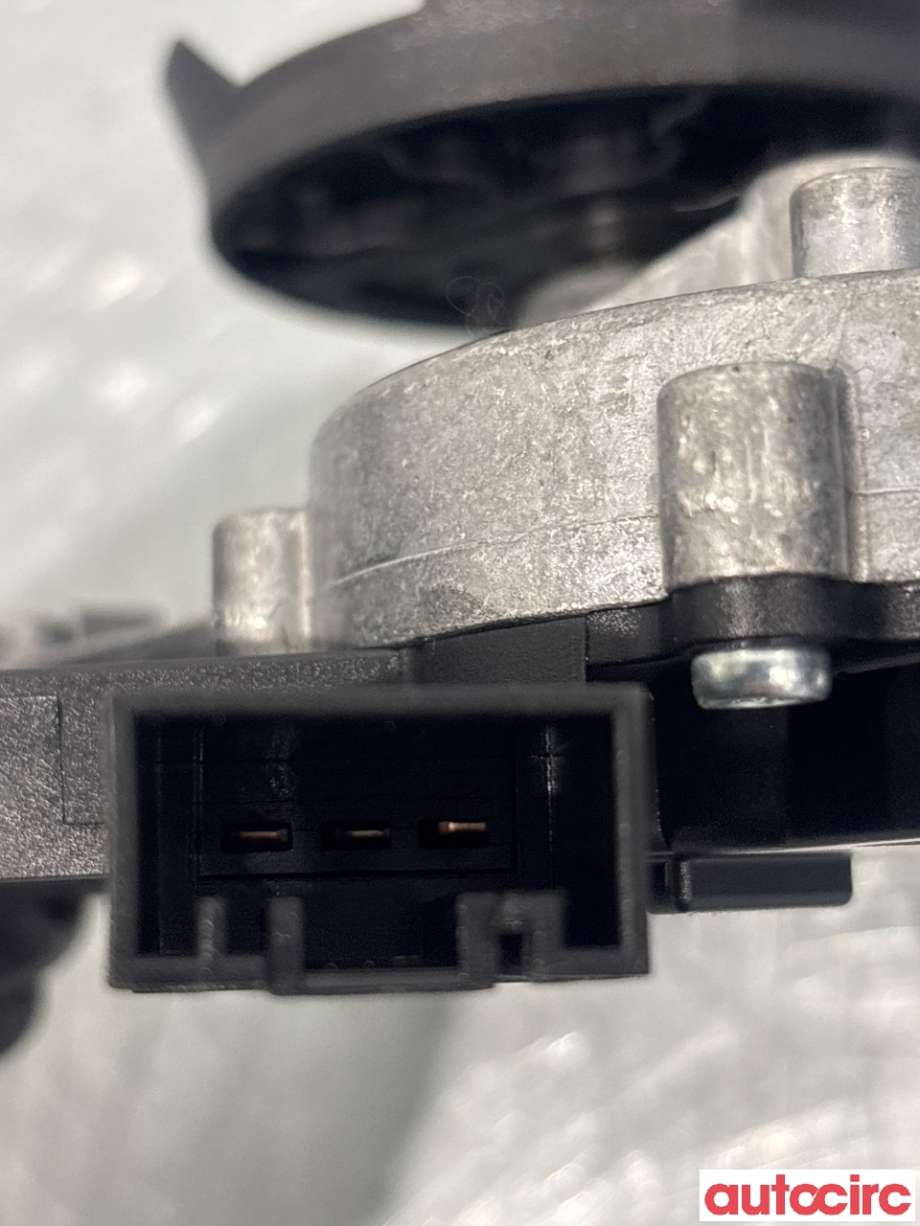 Viskermotor bakrute til BMW 3-Serie 2012-2018 (F30/F31/F34) (F30/F31/F34) (BMW|67637311415|0390201231|7311415)