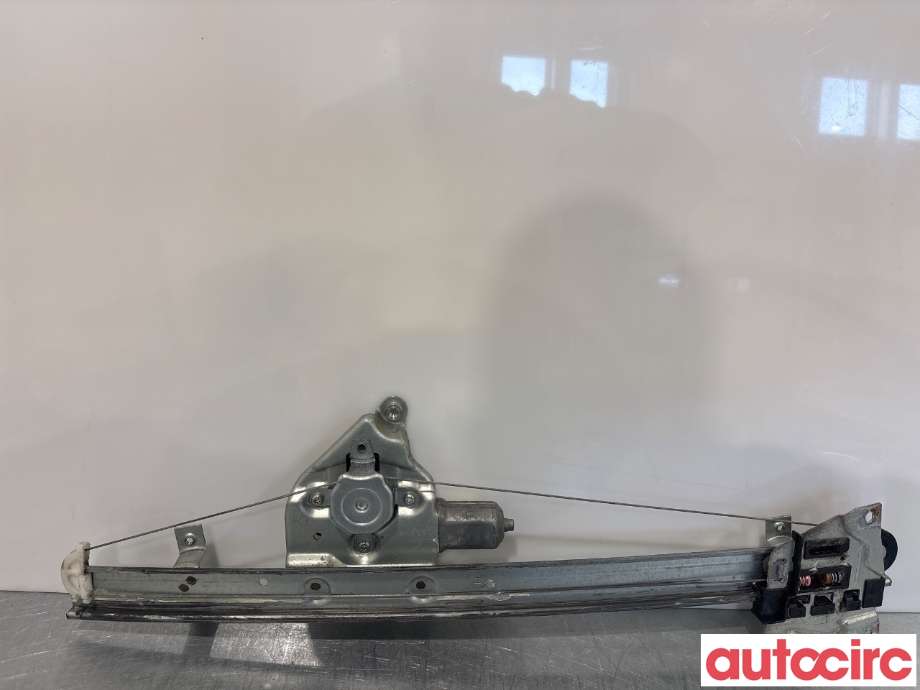 Ruteheis venstre foran til Mitsubishi Pajero 2016-2019 (Type IV, Fase 2)  (MITSUBISHI|MR989948|062040-2210)