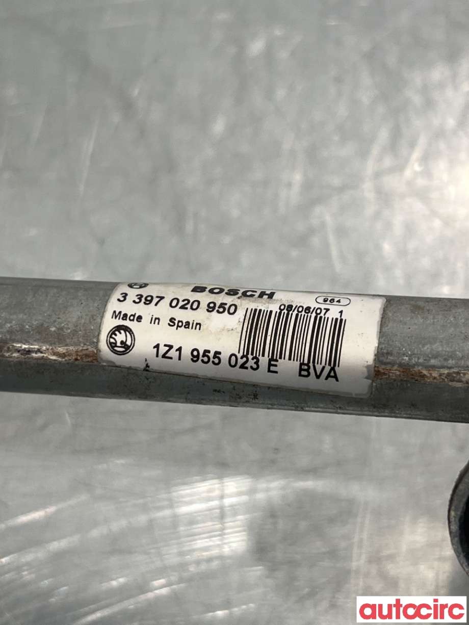 Viskermotor frontrute til VW Golf VI 2008-2012 (VOLKSWAGEN|1Q1955119C|1397220580|1Z1955023E)
