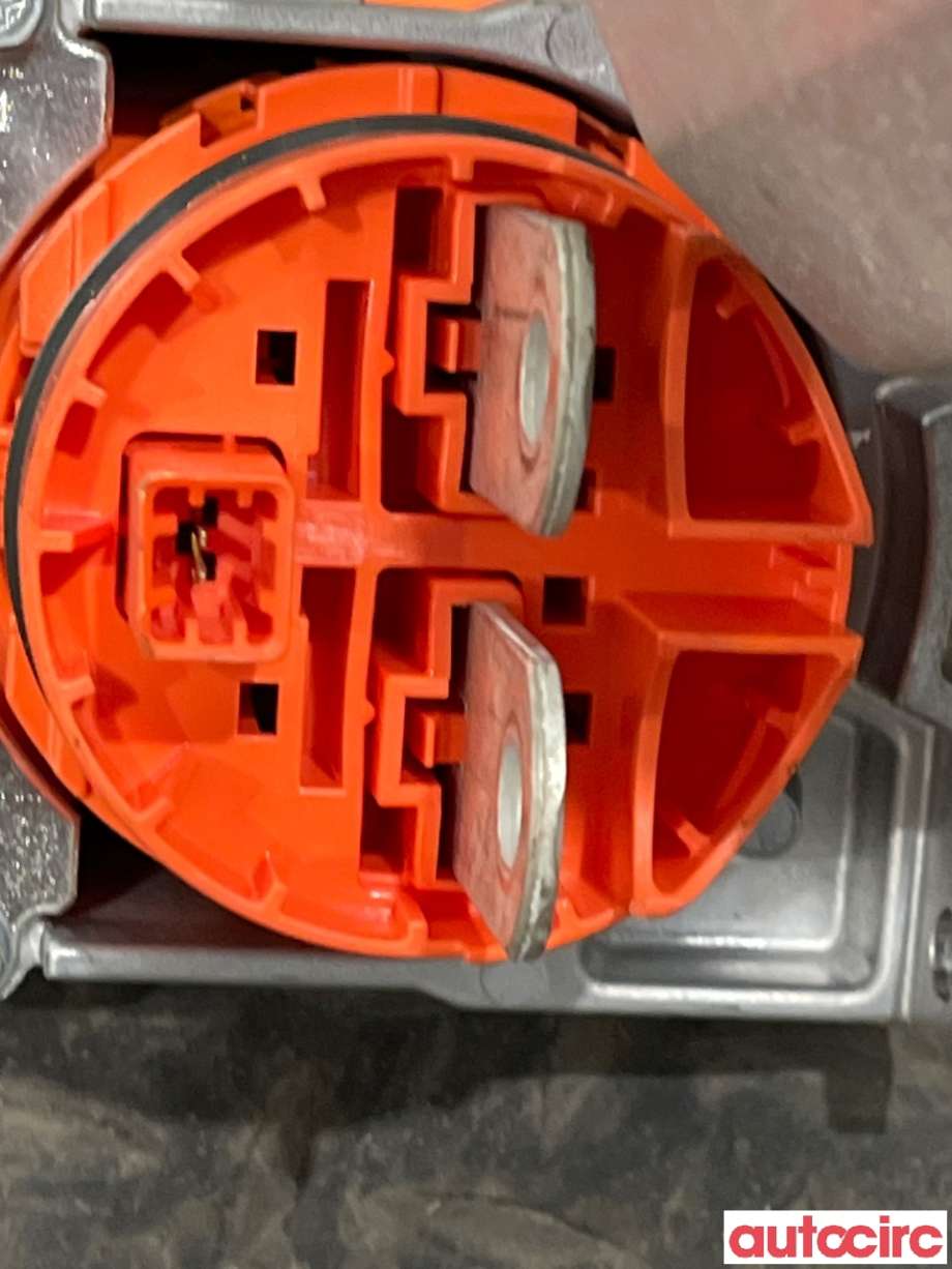 Kabel høy volt (HV) hybrid til Toyota bZ4X 2022-->>  (TOYOTA|821H642020||821H6-42020)