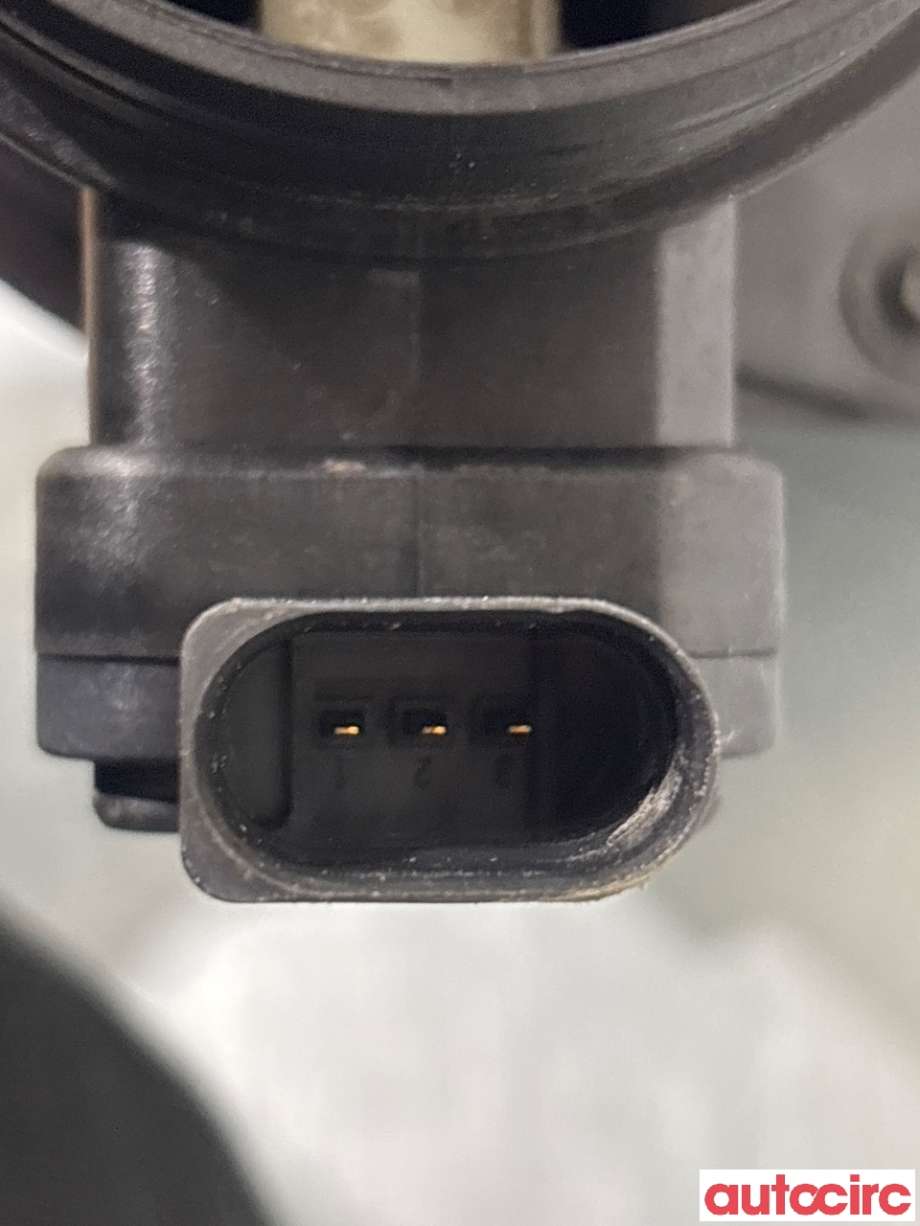 Luftfilterboks til VW Caddy 2010-2015 (Type III, Fase 2)  (VOLKSWAGEN|3C0129607BE|)